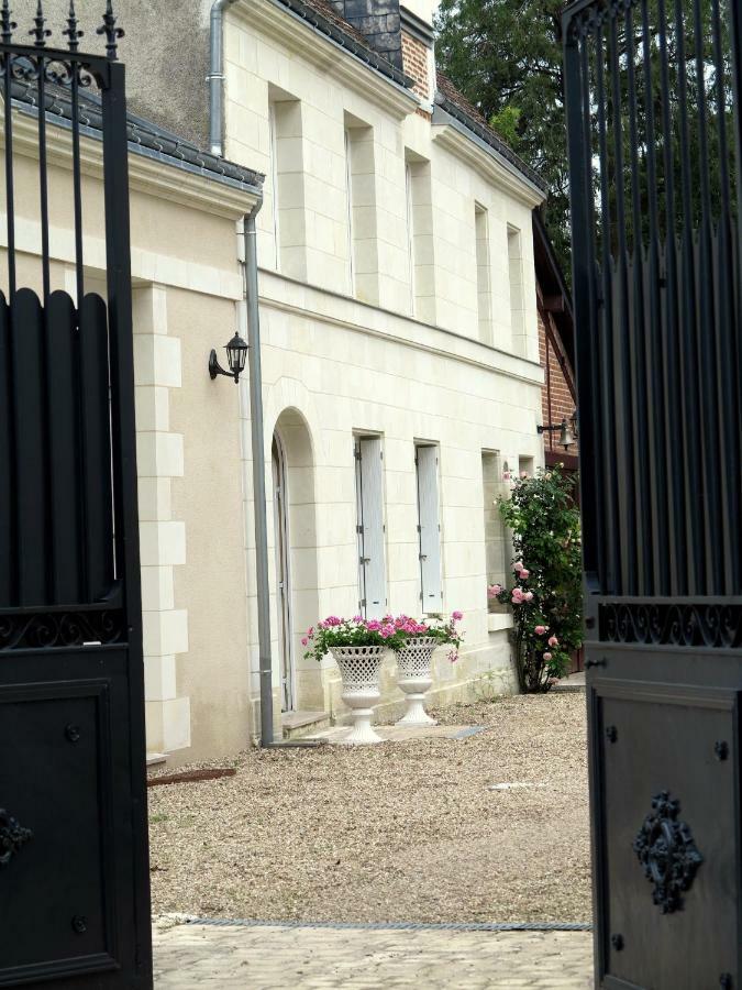Le Clos Richelieu Амбоаз Екстериор снимка
